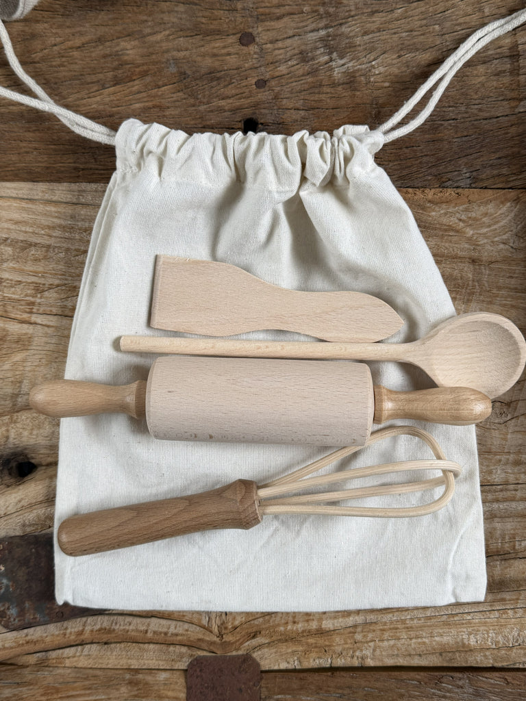 mini wooden baking set