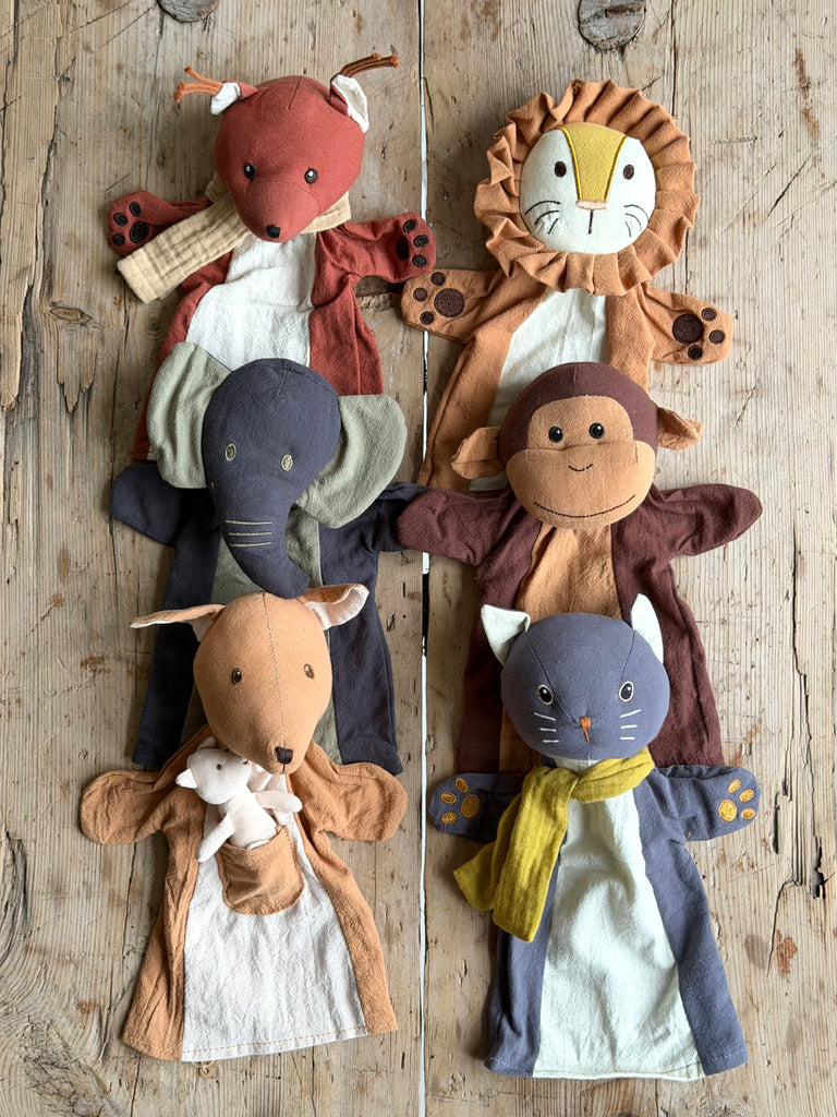 glove puppets