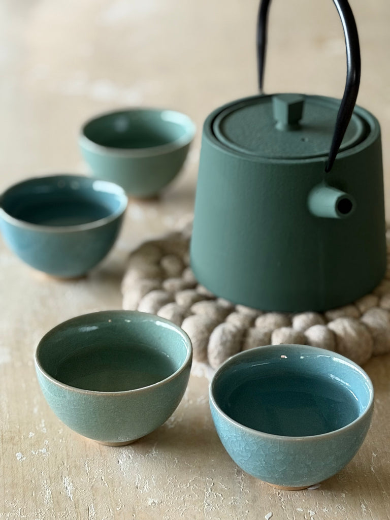 tea bowls