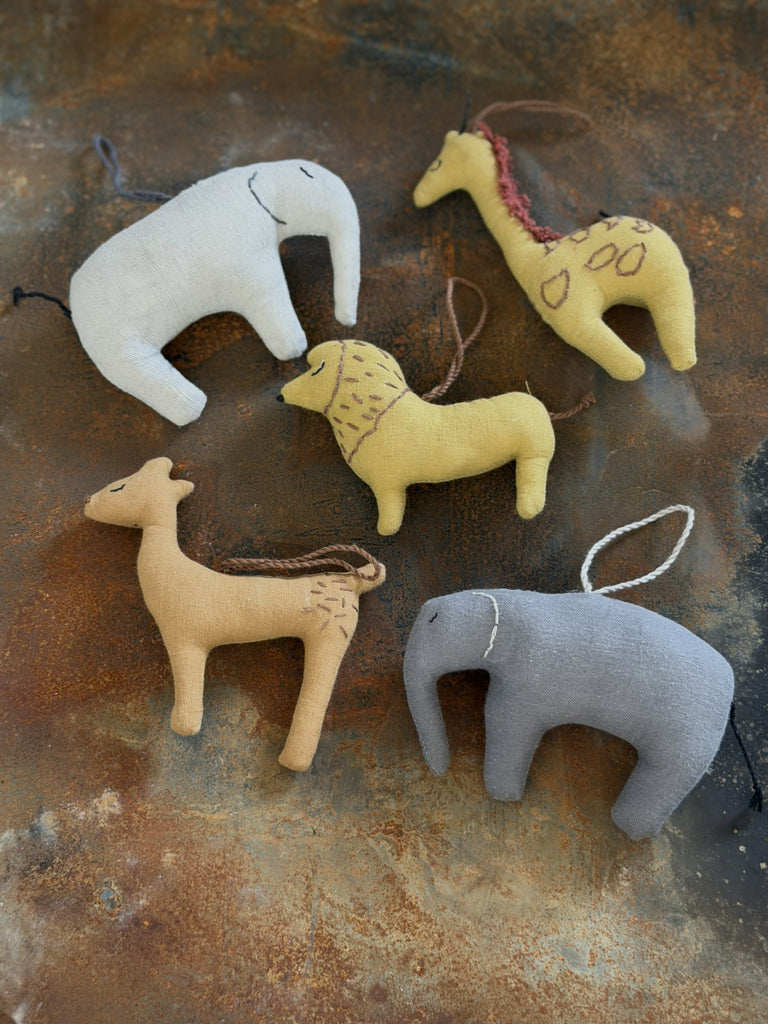 linen decorations