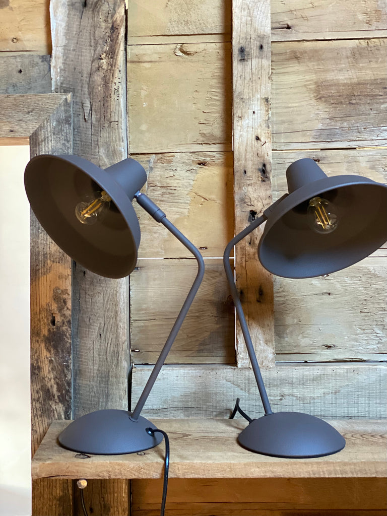 henry table lamp